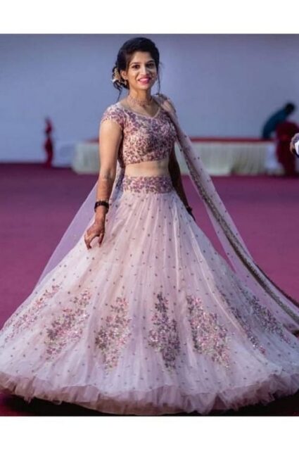 Beautiful Embroidery Work Net Lahenga