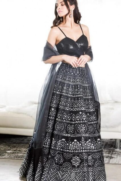 Black Colour Net Lahenga
