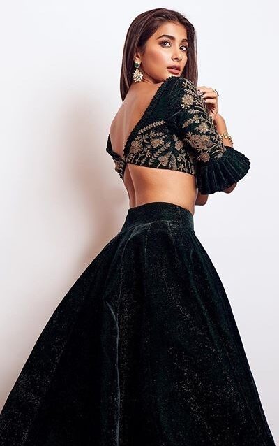 Bollywood Green Designer Velvet Lahenga