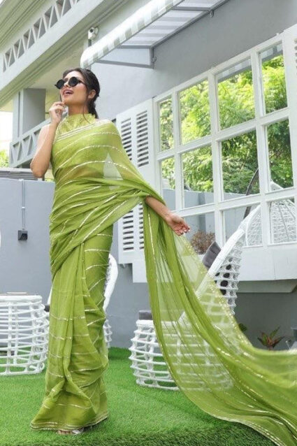 Fantastic Light Pista Georgette Saree