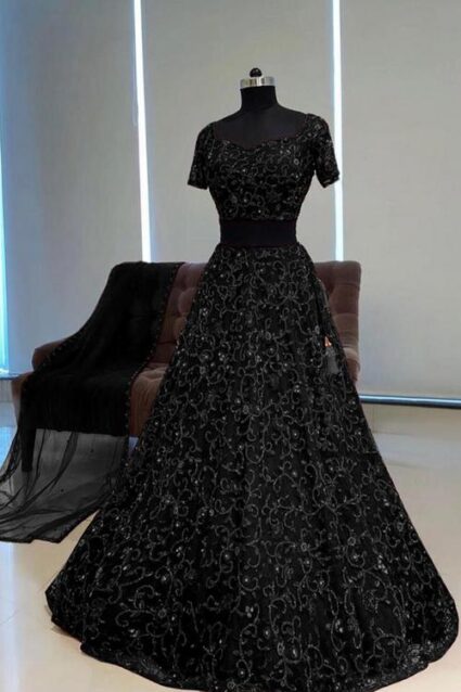 Black Colour Designer Chain Work Net Lahenga