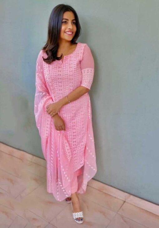 Forever Traditional Light Pink Salwar Suit For Modern Indian Womenn