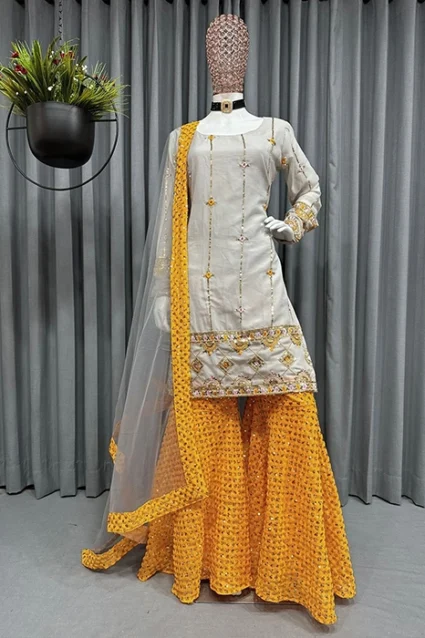 Latest Yankita Kapoor 2021 Pink Sharara Suit Online Latest Yankita Kapoor 2021 Pink Sharara Suit Online