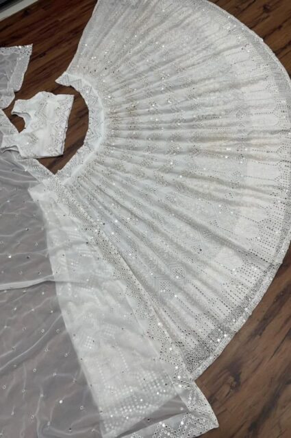 Yankita Kapoor Latest Off-White Lehenga Choli