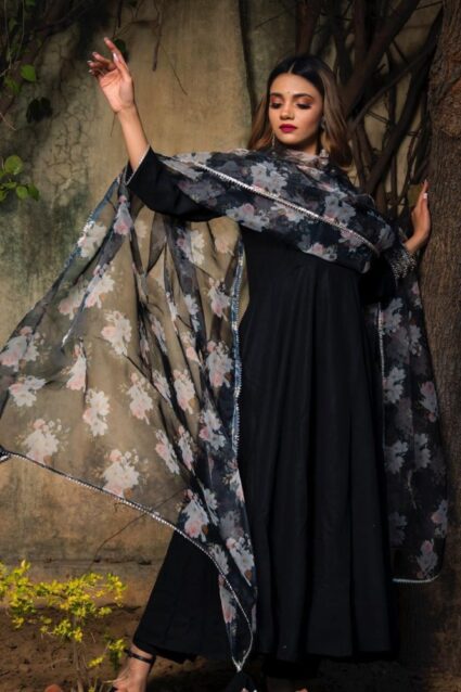 Black Color Classic Salwar Suit On Pc Cotton