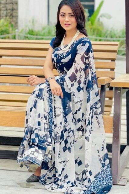 White Color Beautiful Saree On Georgette With Digital Print