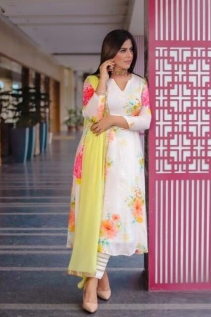 White Color Classic Salwar Suit On Georgette With Digital Print