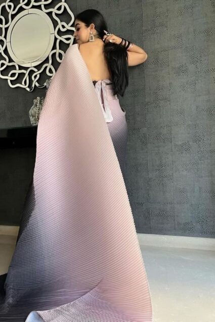 Black And Baby Pink Color Classic Saree With Digital Print