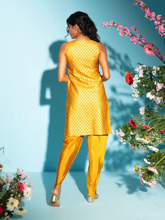 Silk Shot Sleeves Yellow Colour Stylish Designer Pure Cotton Kurti For  Women at Best Price in Asansol  Wildcraft