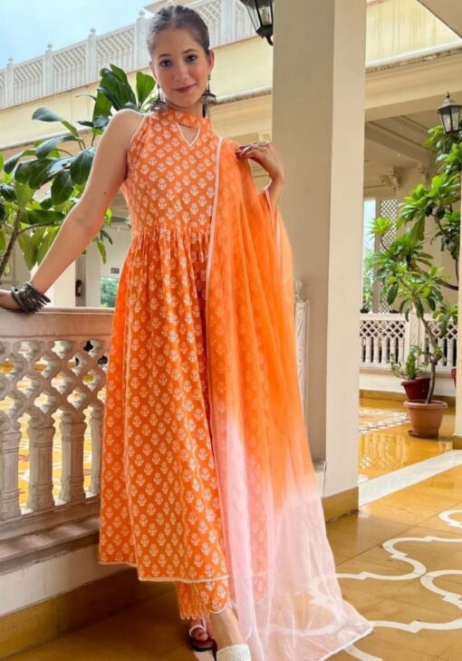 Peach Color Salwar Suit On Georgette With Digital Print And Fancy Lace