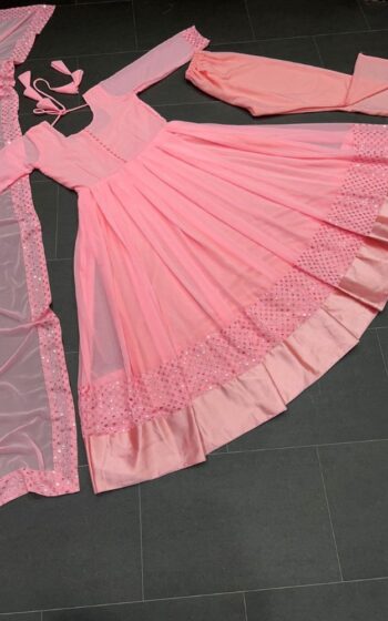 Peach Color Stunning Salwar Suit On Faux Georgette With Thread Work