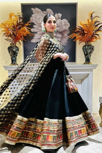 Most Stylish Black Georgette Gown With Thread & Sequence Work Pant & Dupatta