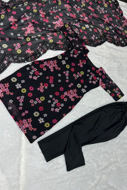 Beautiful Black Flower Patterned Ethnic Wear Beautiful Black Flower Patterned Ethnic Wear