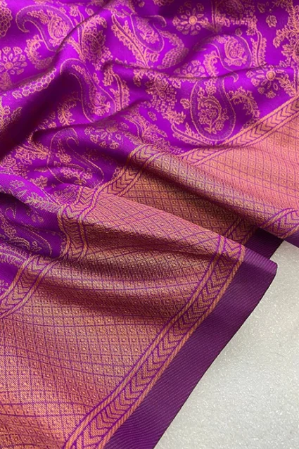 Beautiful Mauve Coloured Paisley Print Ethnic Silk Saree