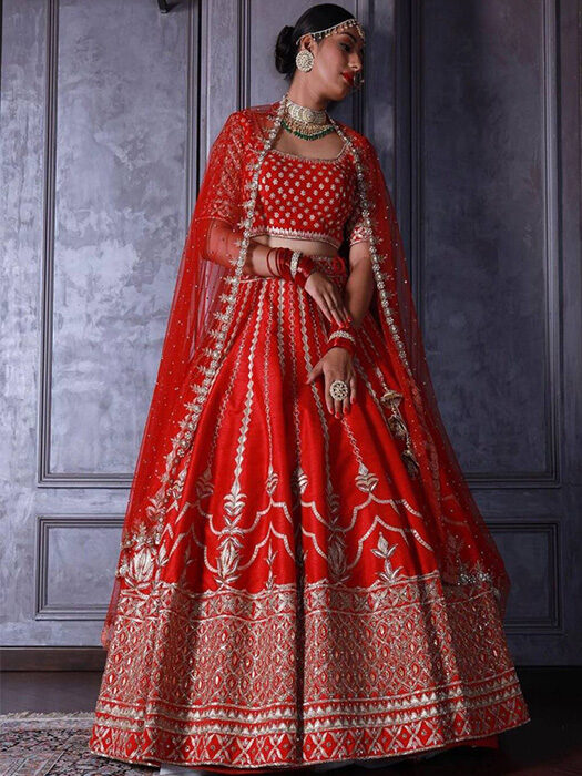The Stylist's Guide To Wearing Lehenga For A Wedding - Cbazaar Fashion Blog