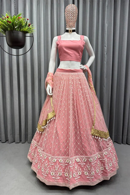Truly Divine Women Lehenga Choli for Minimal look on Wedding