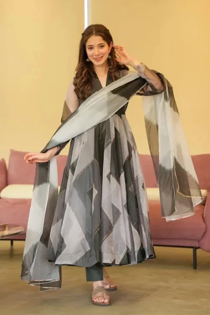 Digitally Printed Organza Suit In Mixed Shade Digitally Printed Organza Suit In Mixed Shade