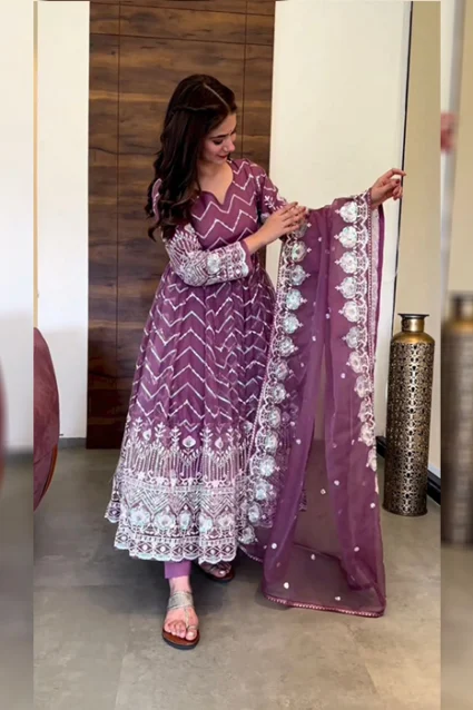 Mauve Pink Designer Suit For Any Occasion Mauve Pink Designer Suit For Any Occasion