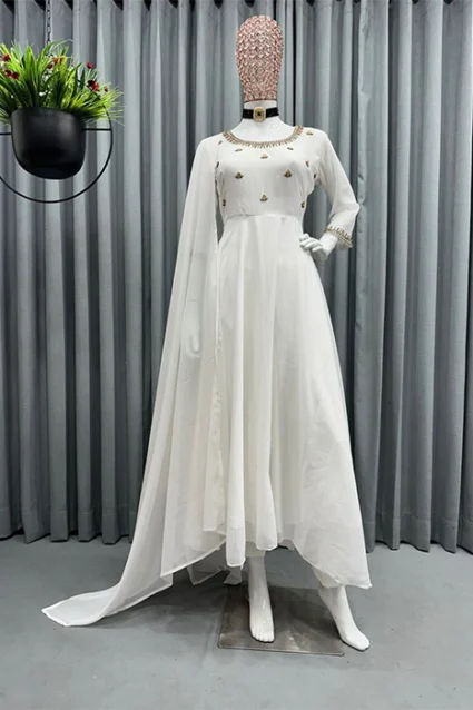 Stunning Designer Suit In White Stunning Designer Suit In White