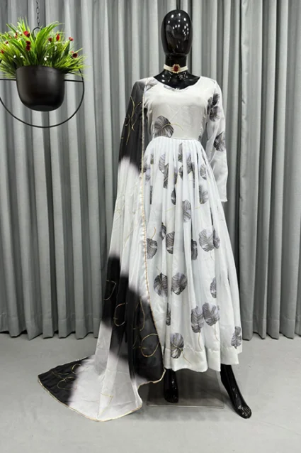 Adorable White Organza Suit For Women Adorable White Organza Suit For Women