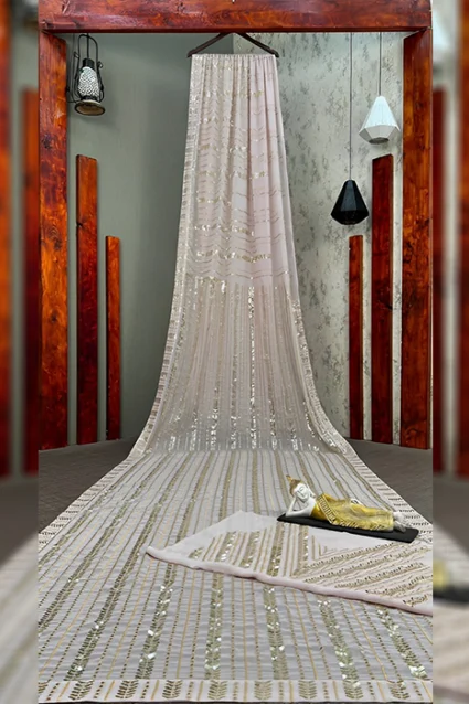 Glamorous Shimmering Primrose Saree for Partywear