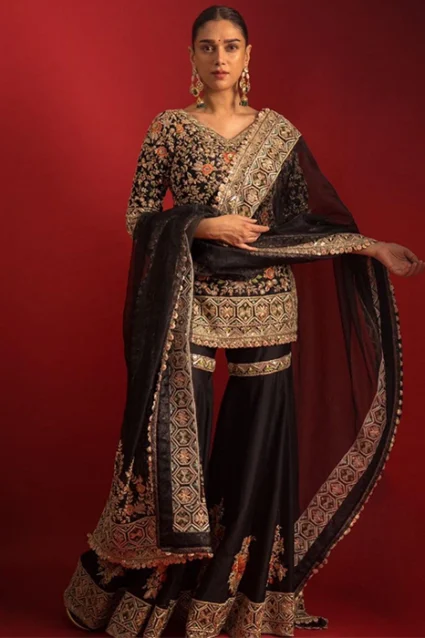 Luxurious Aditi Rao Haidri Sharara Suit Set For Wedding Celebrations Luxurious Aditi Rao Haidri Sharara Suit Set For Wedding Celebrations