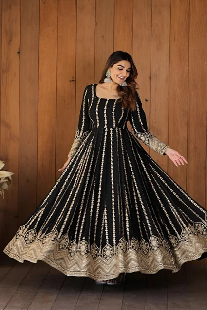 Black Designer Evening Gown For Grand Ocassions