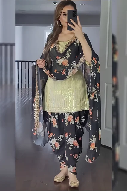 Floral Printed Dhoti Style Punjabi Salwar Suit Floral Printed Dhoti Style Punjabi Salwar Suit