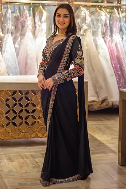 Gorgeous Black Saree Design With Embroidered Blouse For Wedding Parties