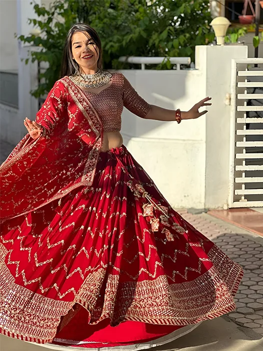 Red Bridal Lehenga | Indian bridal dress, Bridal lehenga red, Most  beautiful wedding dresses