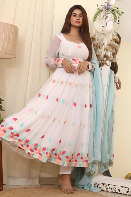 White Partywear Anarkali Suit With Waist Belt 2023 White Partywear Anarkali Suit With Waist Belt 2023