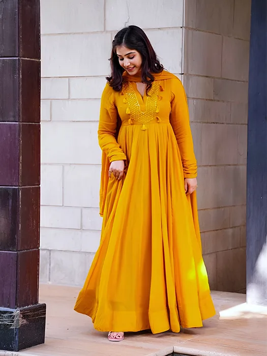 Buy Yellow Vasansi Silk Printed Anarkali Gown Online – Vasansi Jaipur