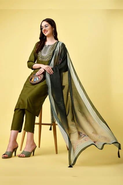 Women's Festive Wear Kurta Set In Mehendi Green