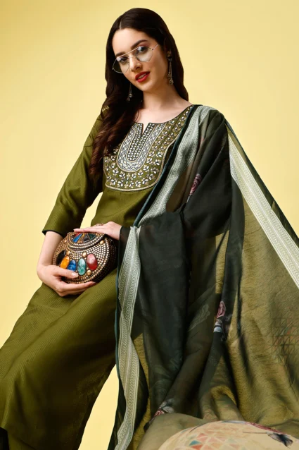Women's Festive Wear Kurta Set In Mehendi Green