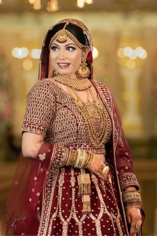 Latest Pakistani Maroon Lehenga Bridal Dress #BS151 | Pakistani bridal  dresses, Pakistani bridal wear, Pakistani bridal lehenga