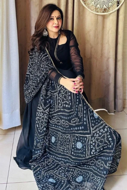 Plain Black Anarkali Suit For Women With Bandhani Dupatta