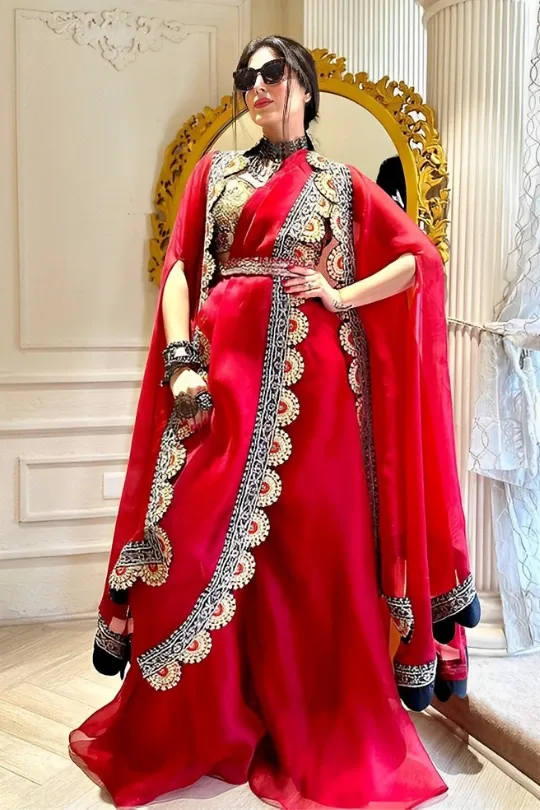 Steal hearts in the elegance and beauty of a red Indo-western dress by  Navvah. . . . 📍 99A, Park Street, 3rd Floor, Kolkata - 700016 ... |  Instagram