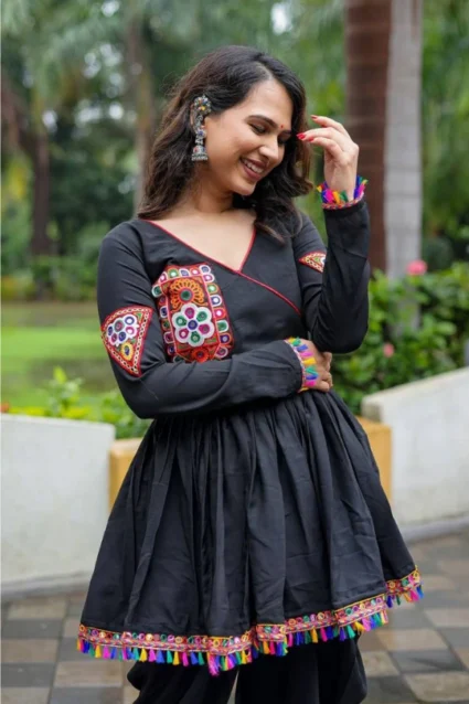 Gamthi And Mirrorwork Black Dhoti Kurti Set For Navratri 2023 Gamthi And Mirrorwork Black Dhoti Kurti Set For Navratri 2023