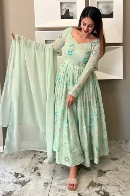 Green Floral Embroidered Anarkali Frocksuit With Dupatta Green Floral Embroidered Anarkali Frocksuit With Dupatta