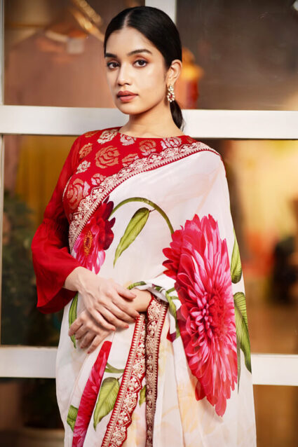 Ethnic Designer Floral Print Georgette Saree For Women