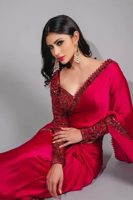Mouni Roy Red Saree Look For Karwa Chauth