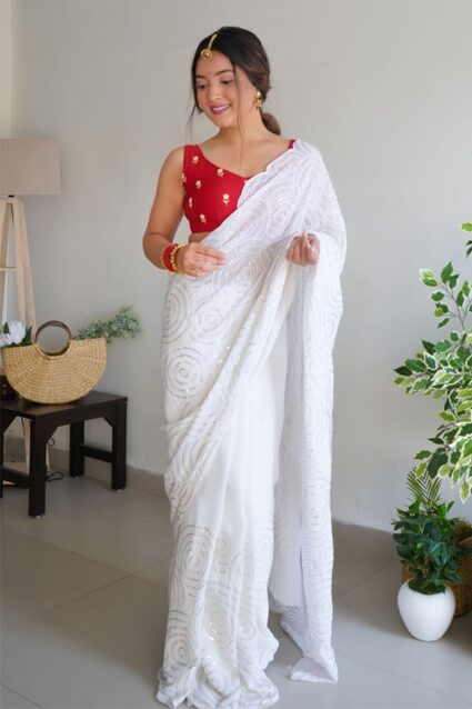 Reception Saree Look For Bride 2024