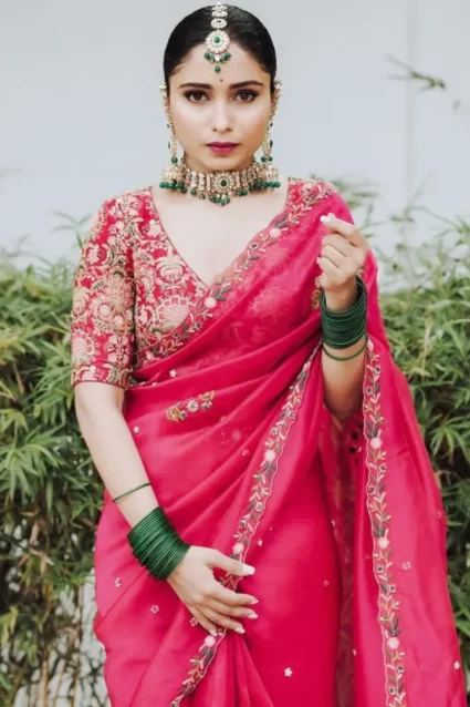 Latest Karwa Chauth Ke Liye Saree Online Shopping