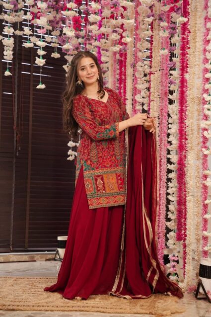 Juliet Embroidered Suit Set Lavender Embroidered Kurta with Pants and Dupatta