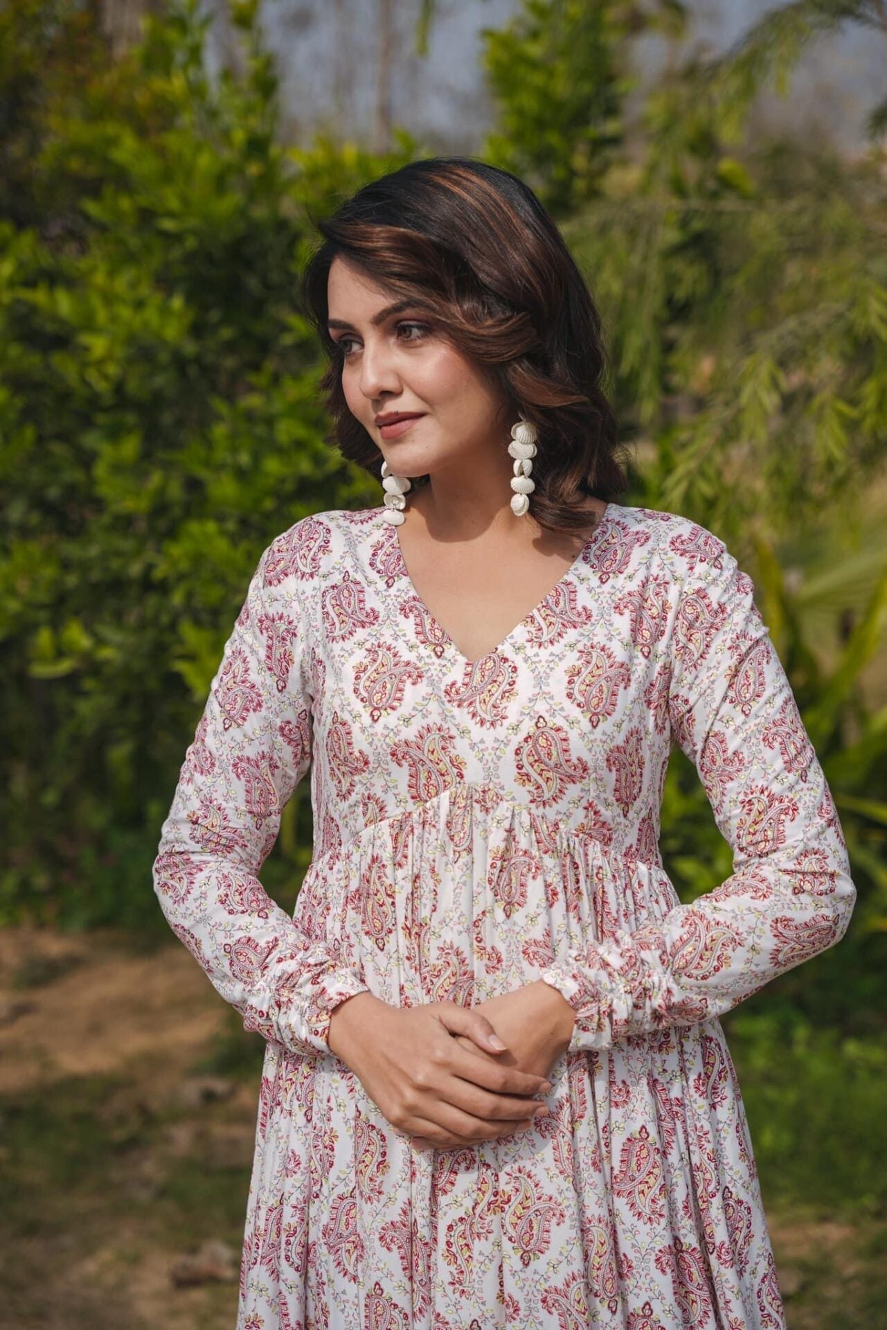 ELLA WHITE KURTA SET White Kurta Set ELLA WHITE KURTA SET White Kurta Set