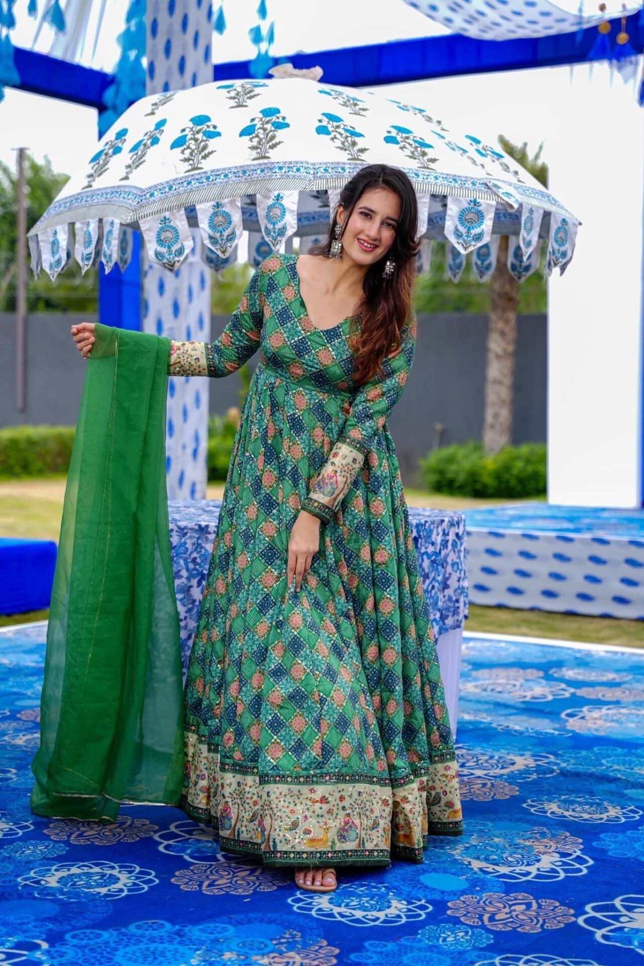 Clora green embroidered heavy maxi set Green Kurta Set Clora green embroidered heavy maxi set Green Kurta Set