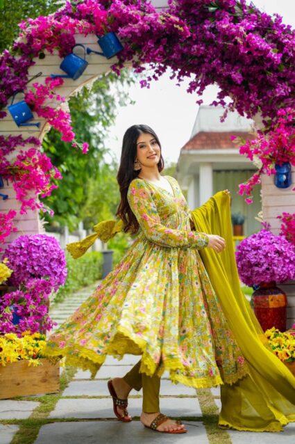 Laurel Floral Chinon Suit Set Floral Embroidered Chinon Kurta with Matching Dupatta