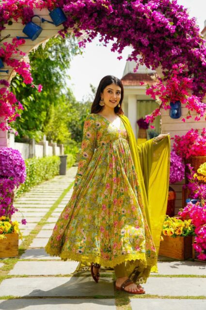 Laurel Floral Chinon Suit Set Floral Embroidered Chinon Kurta with Matching Dupatta